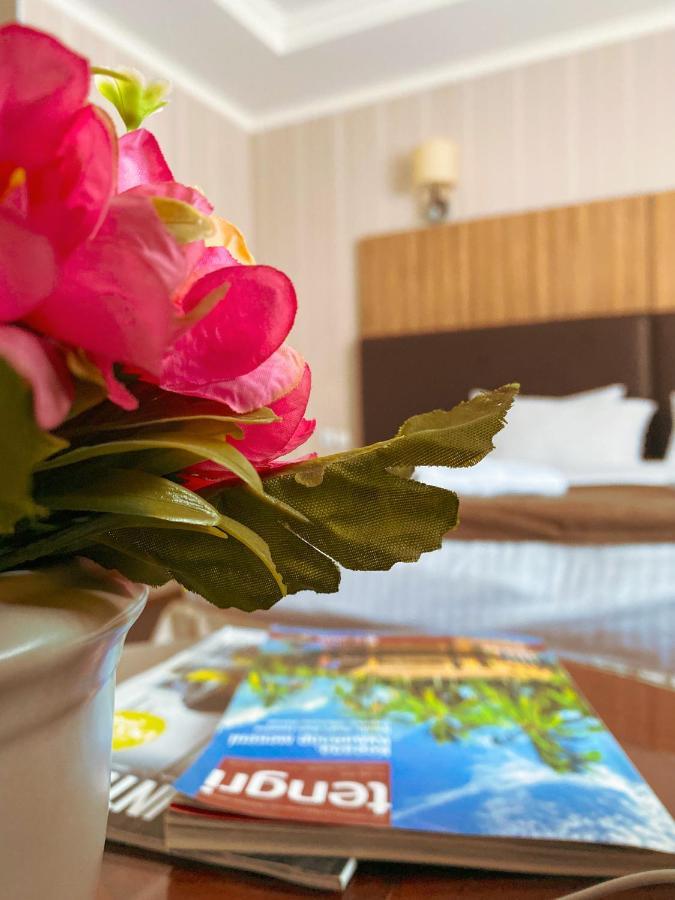 Nomad Hotel Astana Eksteriør billede